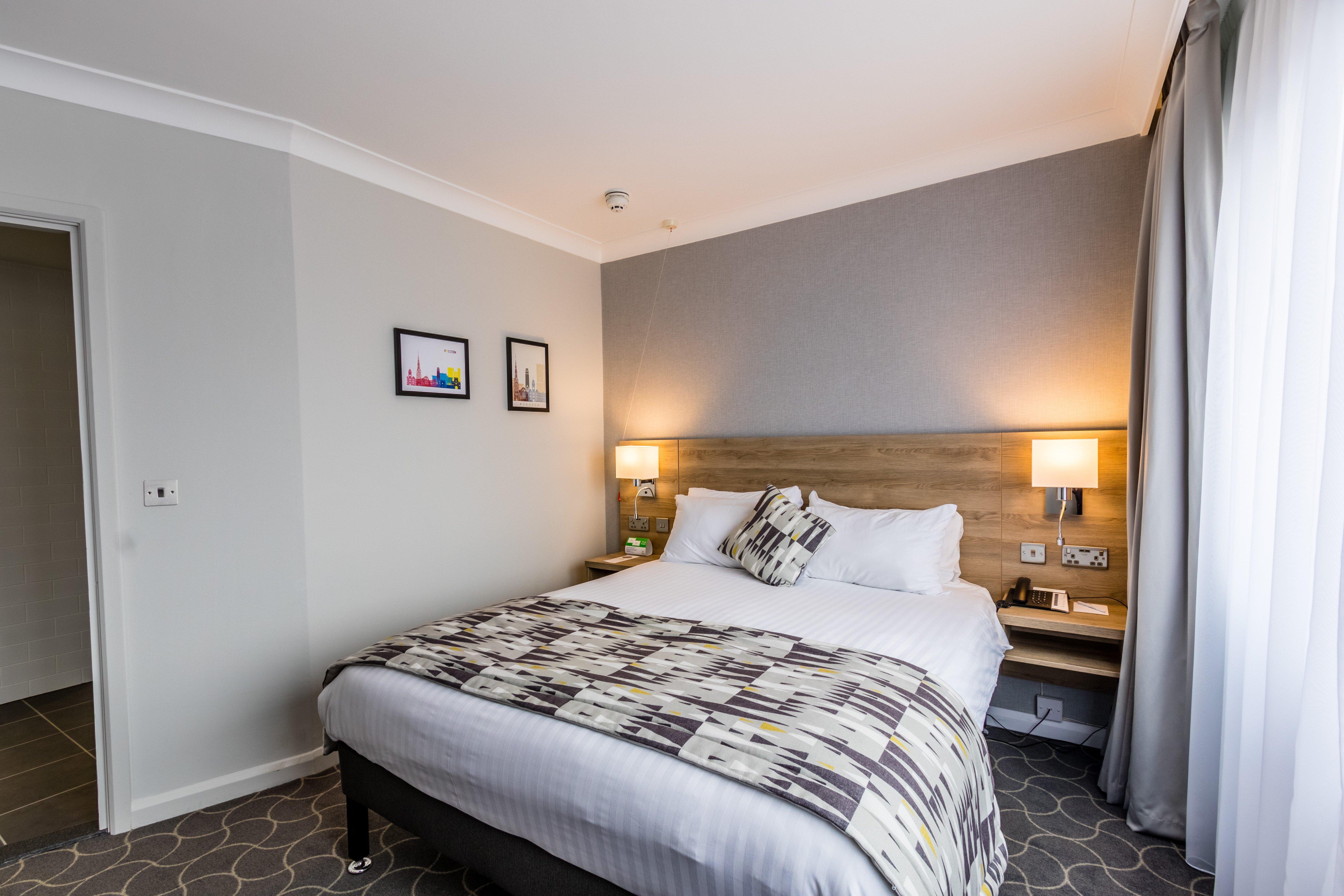 Holiday Inn Preston By Ihg Exteriör bild